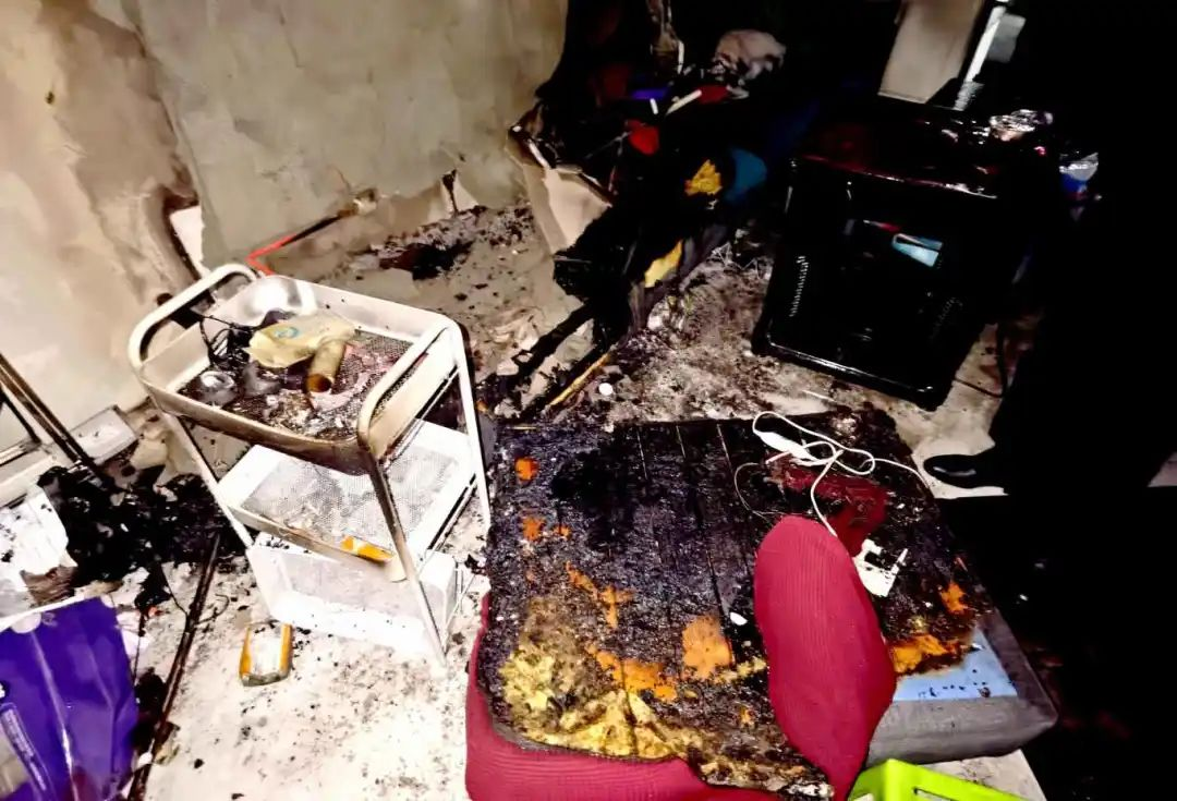 凌晨引火烧家！烘干机成“炼丹炉”